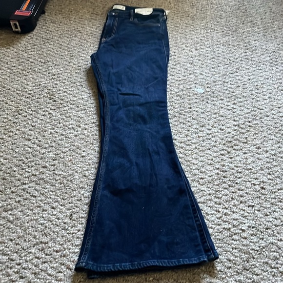 Abercrombie Vintage Flare jean size 10- NWT - Picture 5 of 8